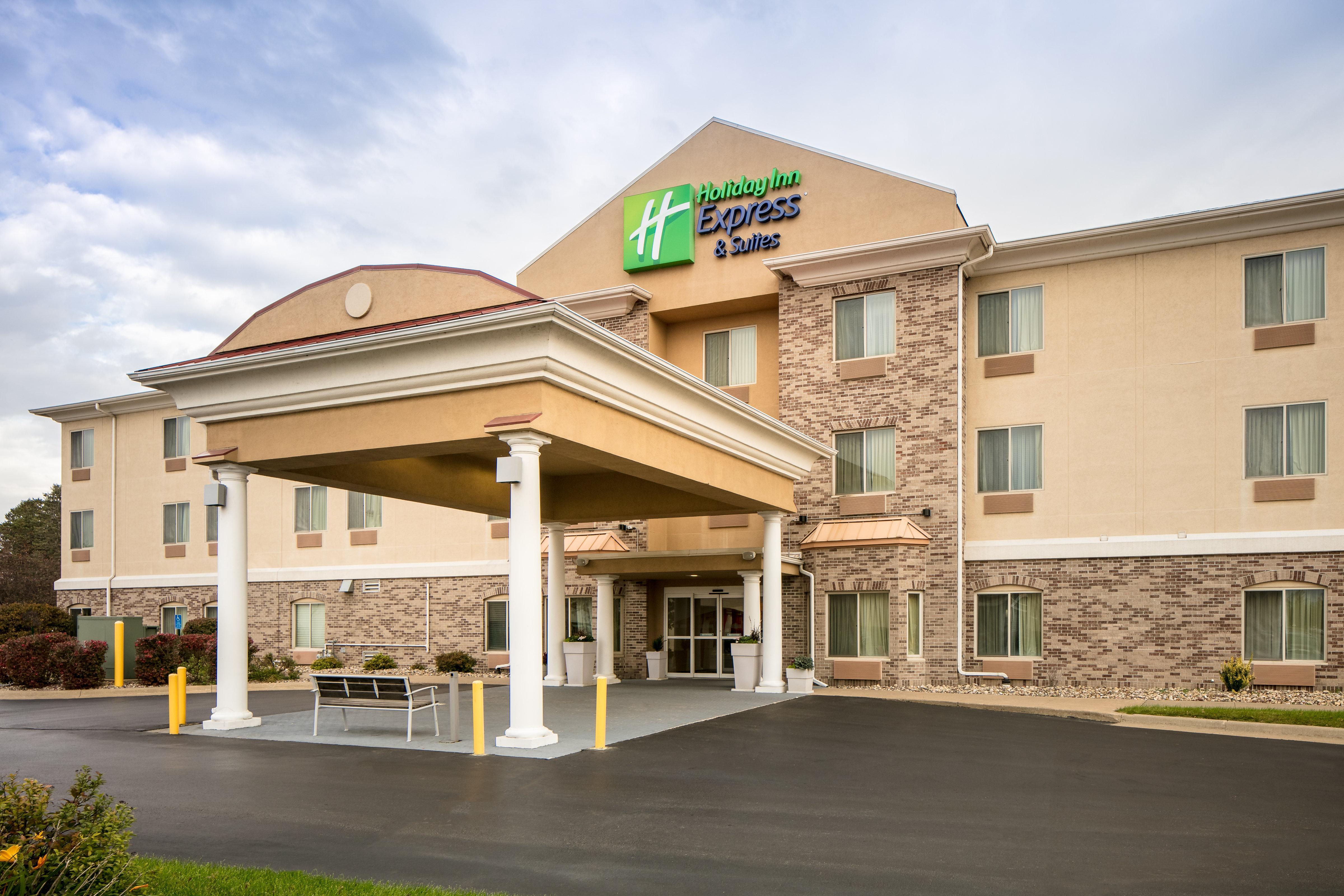 Holiday Express & By Ihg