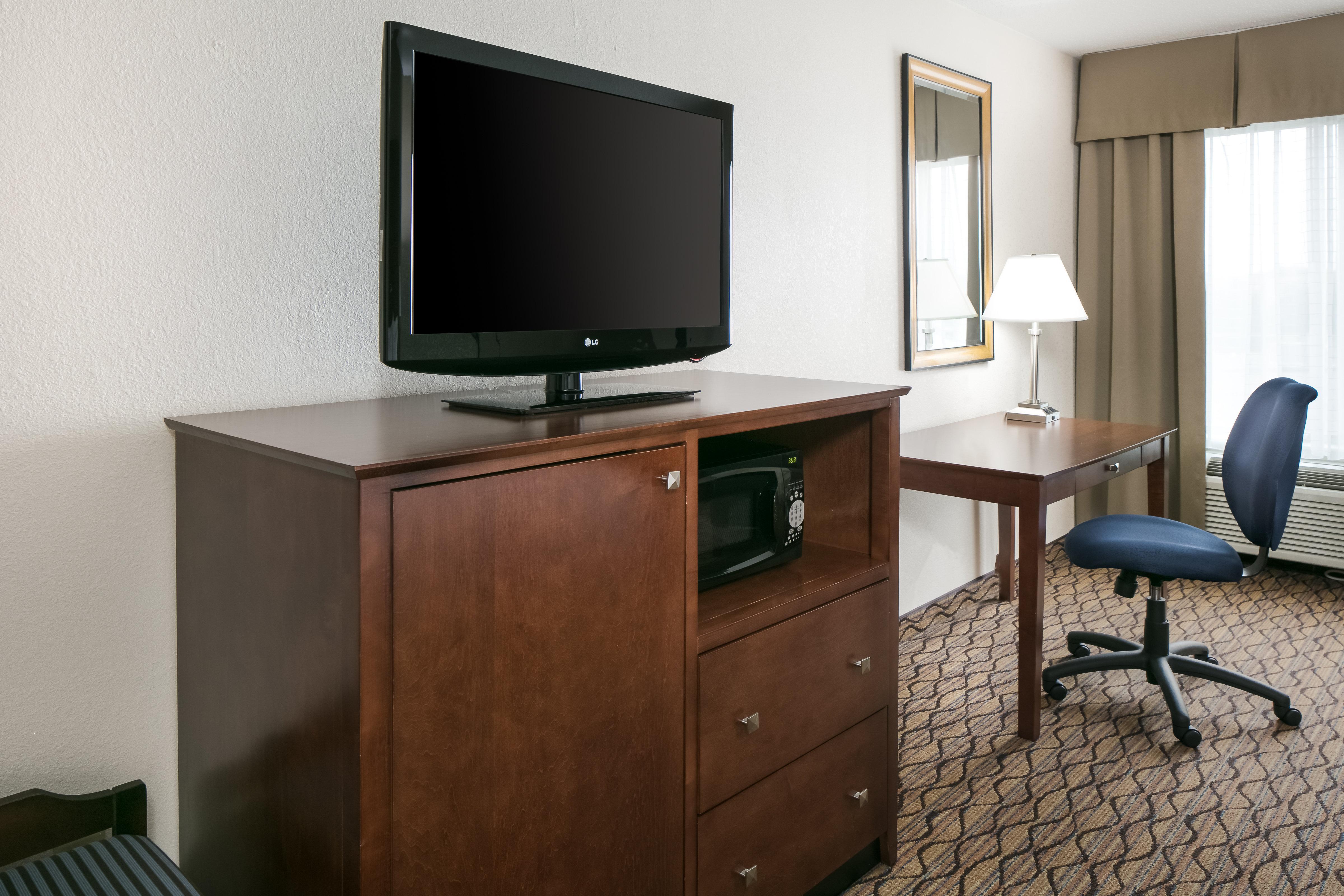 Holiday Express & By Ihg Hotel 2*